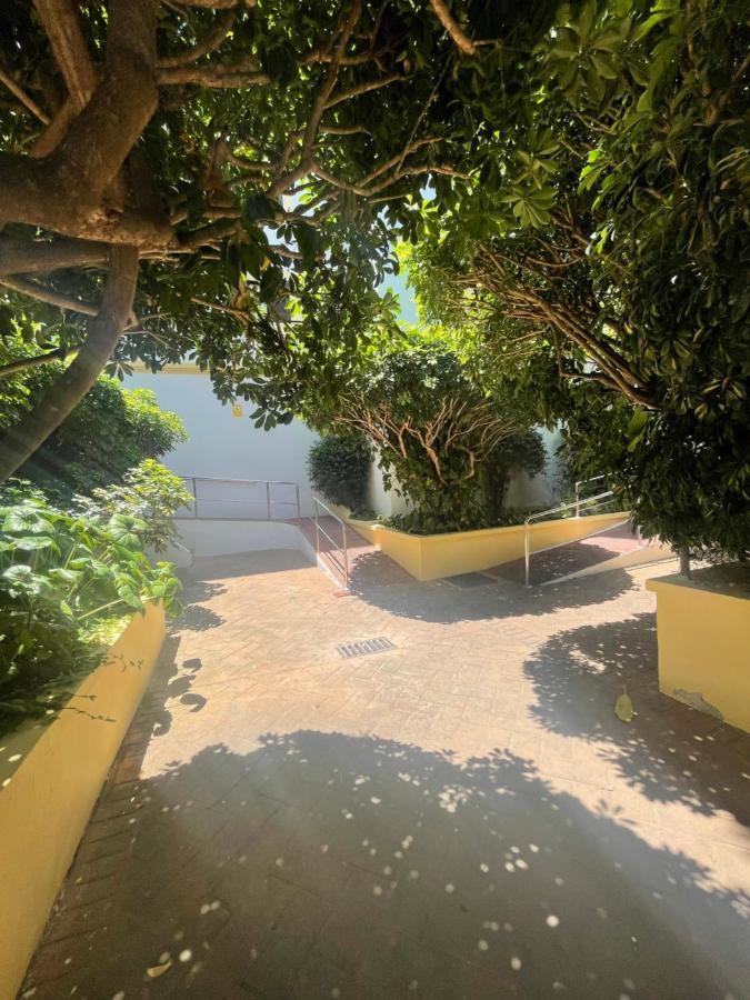 Apartamento Jardines Del Rocio Торре-дель-Мар Экстерьер фото