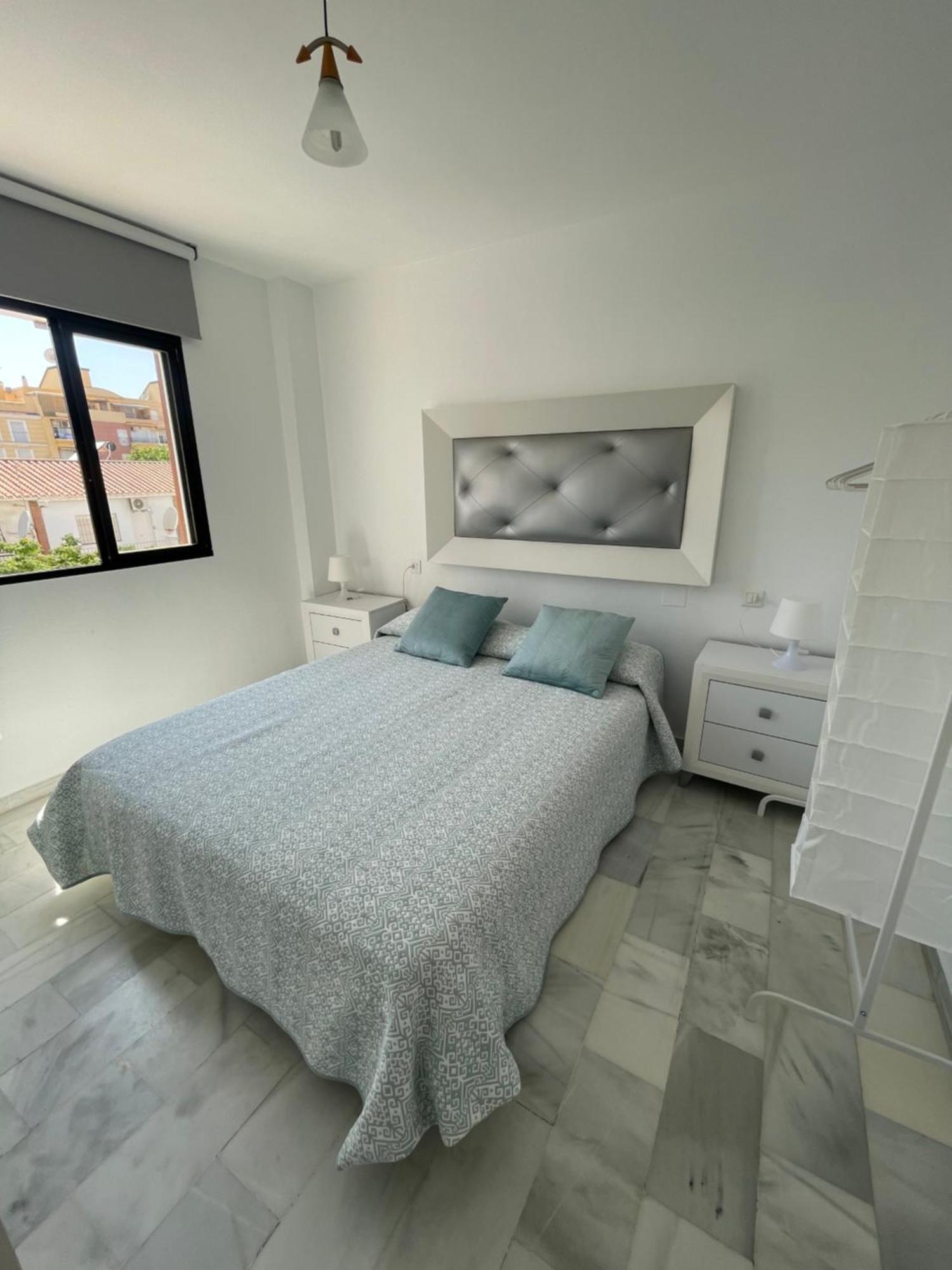 Apartamento Jardines Del Rocio Торре-дель-Мар Экстерьер фото